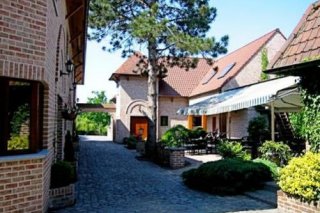 Bovendael Sports and Business Hotel