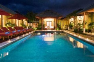Aleesha Villas & Studio Apartments