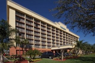 Holiday Inn Main Gate East