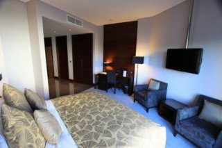 Hotel Rafayel