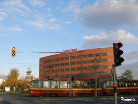 Qubus Hotel
