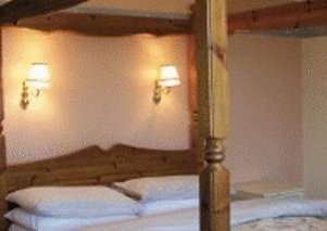 Lodge Hotel