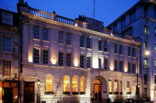 Courthouse Doubletree By Hilton  Regent St