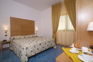 City Hotel