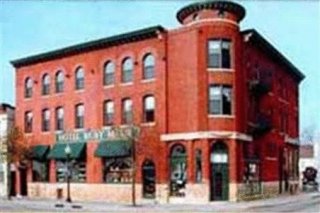 Hotel Ruby Marie