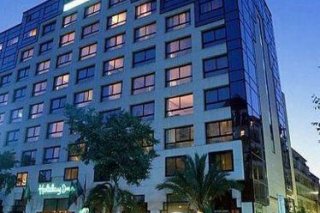 Holiday Inn