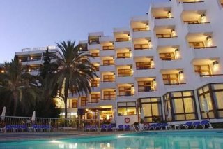 Hotel Tres Torres