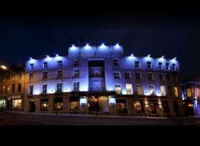 Douglas Hotel
