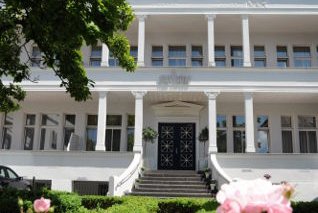 Villa Viktoria