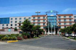 Embassy Suites Seattle-North/