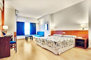 Albahia Tennis and Business Hotel