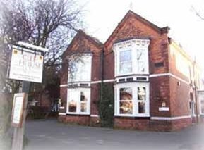 Cleehouse Hotel & Bistro