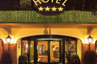 Hotel Schrofenstein