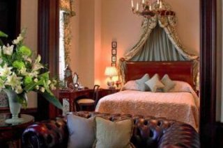 The LanesboroughA St. Regis Hotel