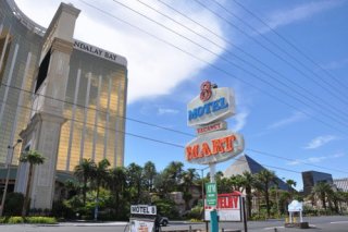 Motel 8