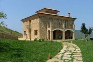 Sulle Onde Della Collina