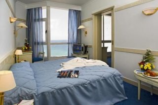 Mercure  Romance