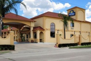 Days Inn and Suites  Hobby Airport