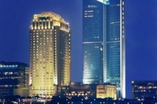 Pudong Shangri-La Hotel