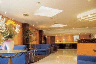 Hotel Junior