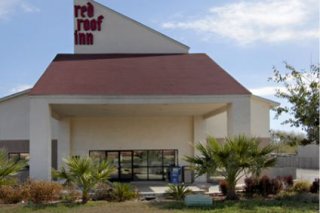 Red Roof Inn