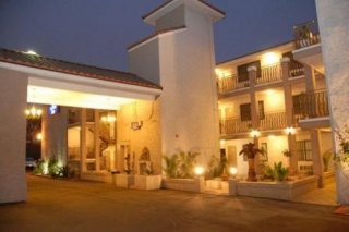Americas Best Value Inn & Suites