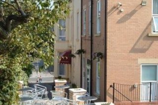 The  Travel and Holiday Lodge