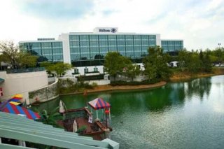 Hilton Suites  Green