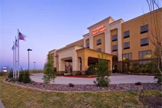 Hampton Inn & Suites -South