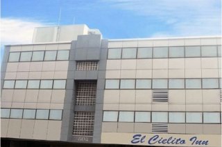 El Cielito Inn -