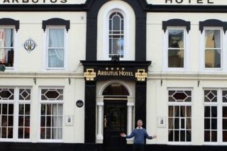 Arbutus Hotel