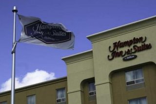Hampton Inn & Suites /West