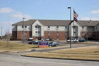 Candlewood Suites Kansas City-Overland Park