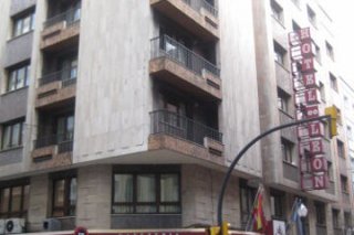 Hotel Leon