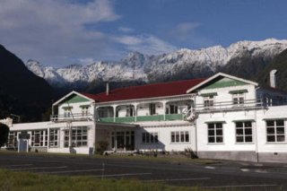 Heartland Hotel