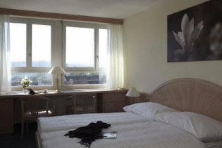Astor Hotel & Serviced Apartments