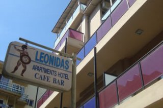 Leonidas Hotel & Apartments