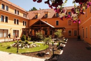 Hotel Kazdův Dvůr