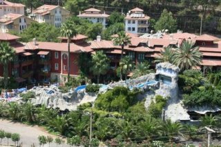 Aquarium Hotels
