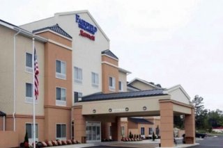 Fairfield Inn and Suites by Marriott