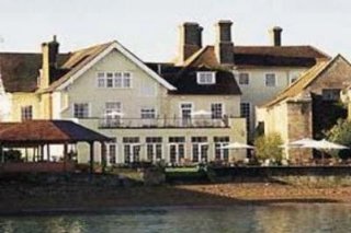 George Hotel