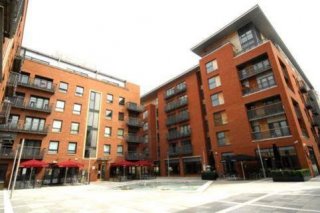 Base Serviced Apartments-Manhattan Place
