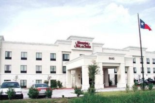 Hampton Inn & Suites -Westchase