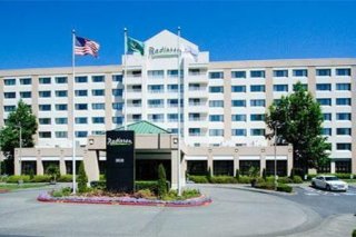 Radisson Hotel Gateway Seattle-Tacoma Airport
