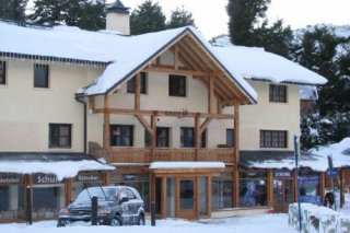 Knapp Hotel
