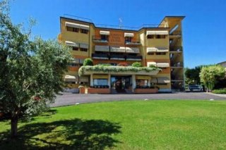 Green Park Hotel