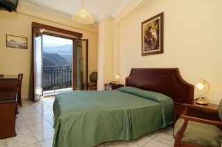 Hermes Hotel