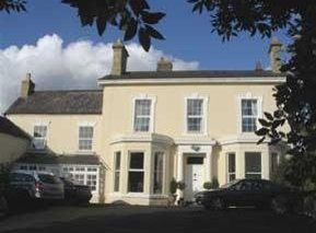 Oakleigh Guest House