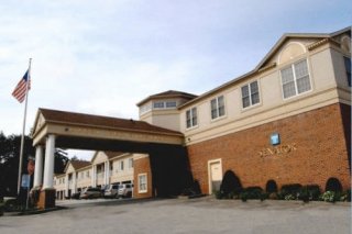 Senator Inn & Spa