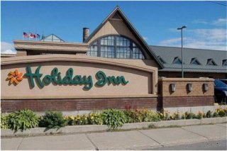 Holiday Inn Montreal Airport